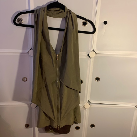 Bebe olive dressy halter top , backless, sexy - Picture 3 of 4